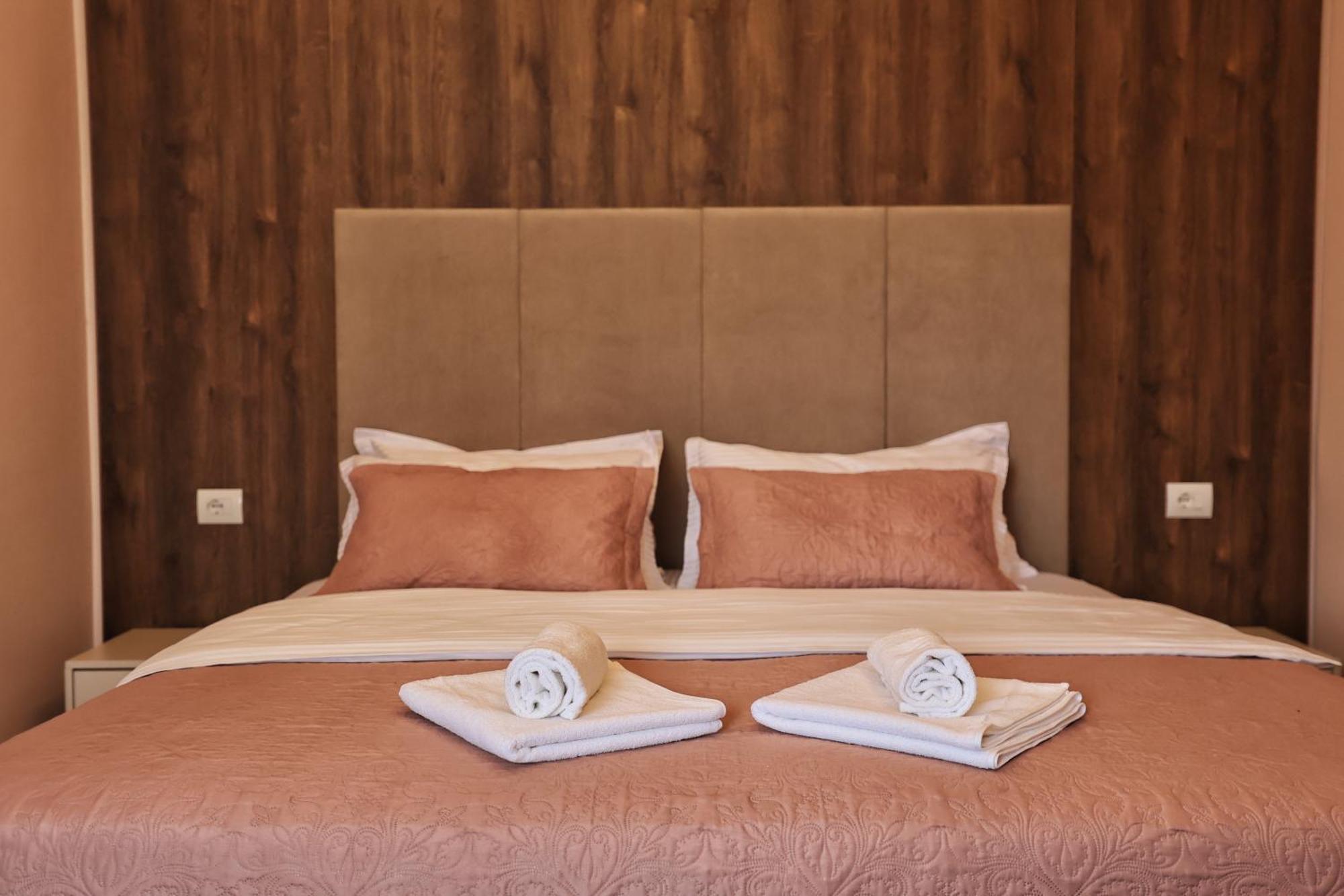 Casablanca - Boutique & Restaurant Shkoder