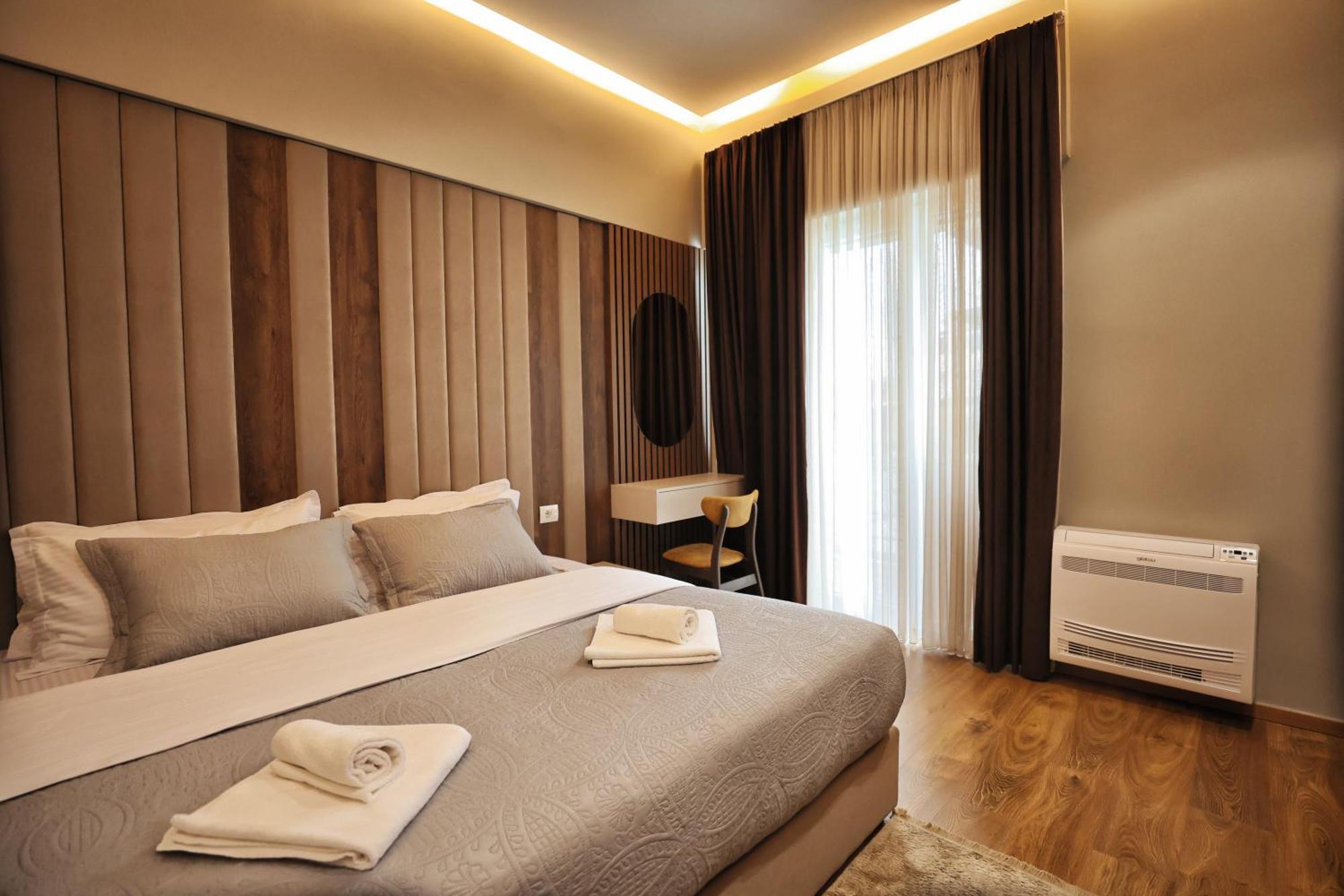 Casablanca - Boutique & Restaurant * Shkoder