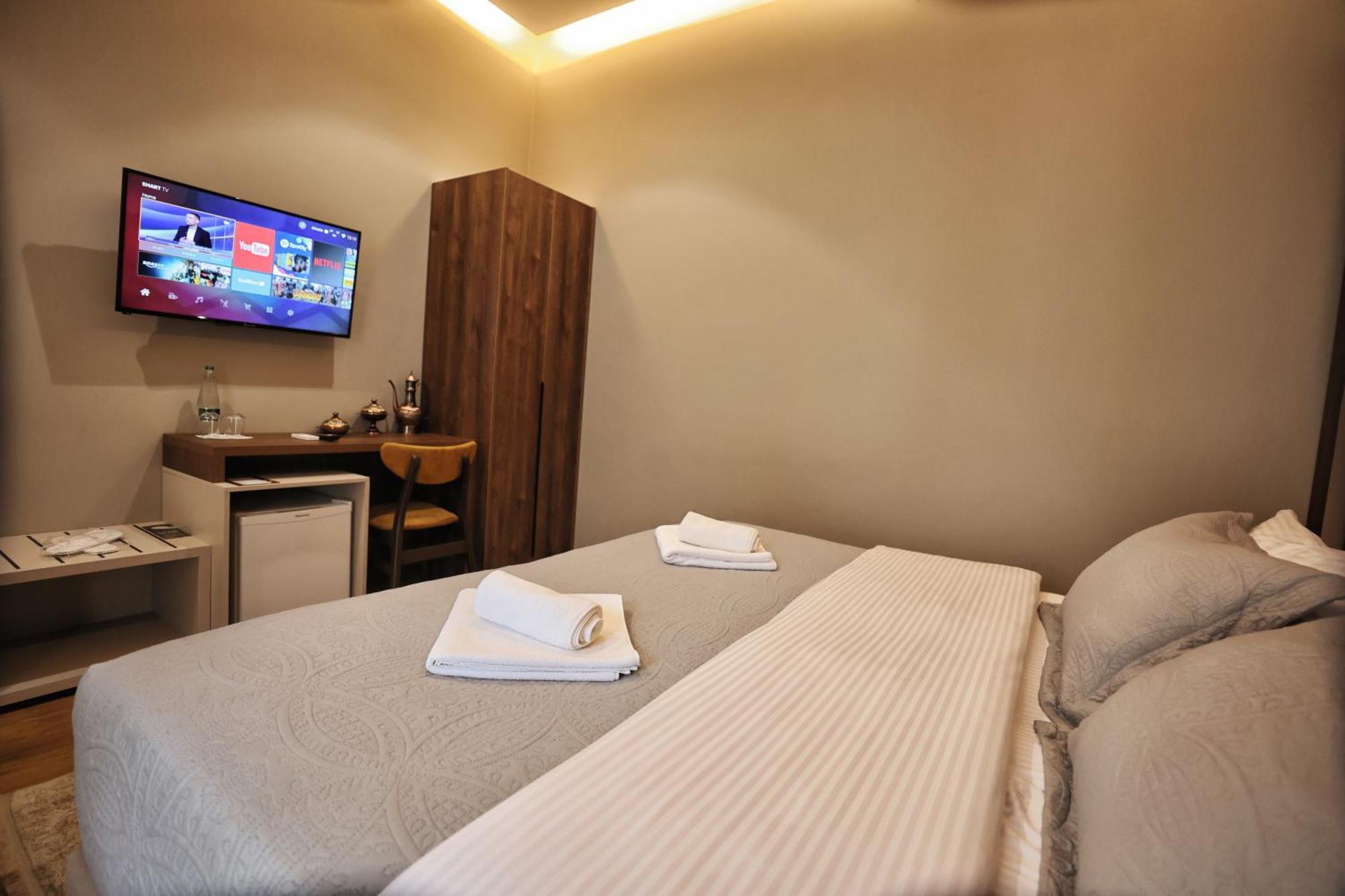 Hotel Casablanca - Boutique & Restaurant Shkoder