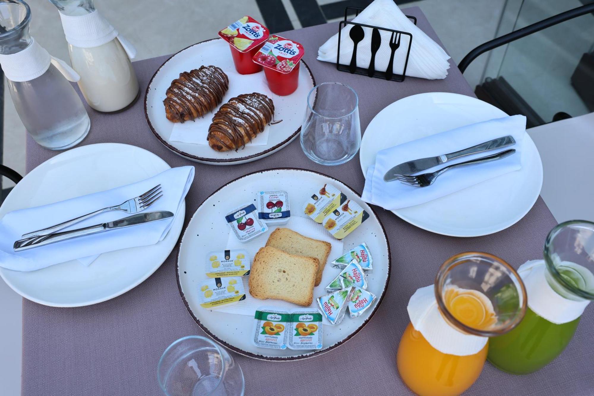 Casablanca - Boutique & Restaurant *